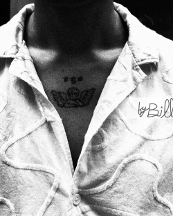 photographie prise lors de la féria de Nîmes. Gros plan sur les fêtards